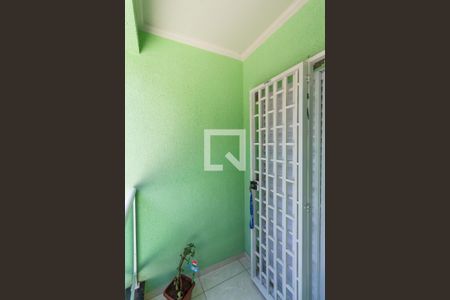 Casa à venda com 150m², 3 quartos e 2 vagas Casa à venda com 150m², 3 quartos e 2 vagasVaranda Suíte