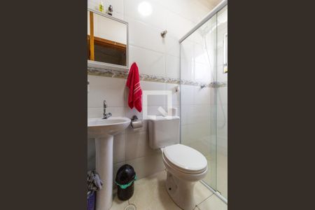 Casa à venda com 150m², 3 quartos e 2 vagas Casa à venda com 150m², 3 quartos e 2 vagasBanheiro Suíte