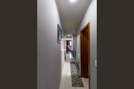 Casa à venda com 150m², 3 quartos e 2 vagas Casa à venda com 150m², 3 quartos e 2 vagasCorredor