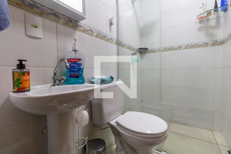 Casa à venda com 150m², 3 quartos e 2 vagas Casa à venda com 150m², 3 quartos e 2 vagasBanheiro