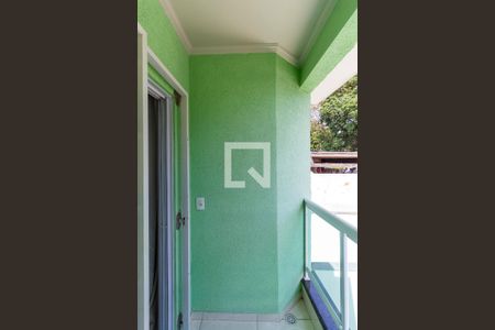 Casa à venda com 150m², 3 quartos e 2 vagas Casa à venda com 150m², 3 quartos e 2 vagasVaranda Suíte