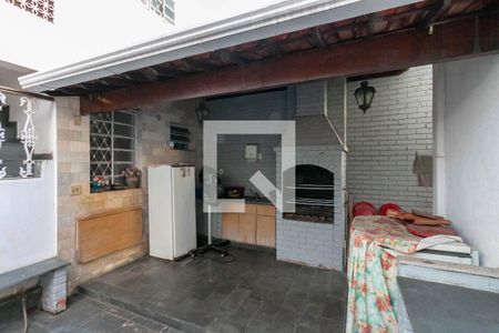 Casa à venda com 360m², 5 quartos e 3 vagas Casa à venda com 360m², 5 quartos e 3 vagasÁrea gourmet