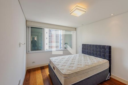 Quarto de apartamento à venda com 2 quartos, 107m² em Paraíso, São Paulo