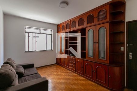 Sala de apartamento à venda com 3 quartos, 107m² em Santa Efigênia, Belo Horizonte