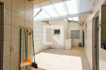 Casa de condomínio à venda com 94m², 2 quartos e sem vaga Casa de condomínio à venda com 94m², 2 quartos e sem vagaQuintal / Lavanderia