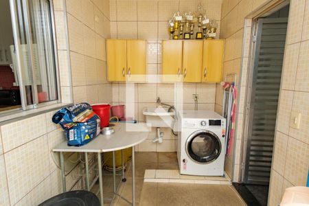 Casa de condomínio à venda com 94m², 2 quartos e sem vaga Casa de condomínio à venda com 94m², 2 quartos e sem vagaQuintal / Lavanderia