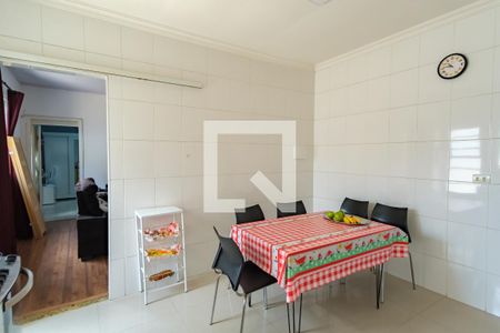 Casa de condomínio à venda com 94m², 2 quartos e sem vaga Casa de condomínio à venda com 94m², 2 quartos e sem vagaCozinha