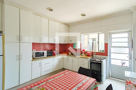 Casa de condomínio à venda com 94m², 2 quartos e sem vaga Casa de condomínio à venda com 94m², 2 quartos e sem vagaCozinha