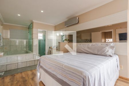 Suíte de casa à venda com 3 quartos, 250m² em Vila Ipiranga, Porto Alegre