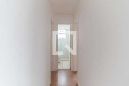 Corredor de apartamento para alugar com 2 quartos, 56m² em Loteamento Mogilar, Mogi das Cruzes