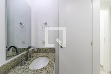Apartamento para alugar com 65m², 2 quartos e 1 vaga Apartamento para alugar com 65m², 2 quartos e 1 vagaBanheiro Social