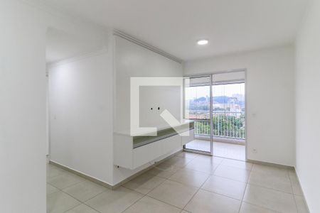 Apartamento para alugar com 65m², 2 quartos e 1 vaga Apartamento para alugar com 65m², 2 quartos e 1 vagaSala