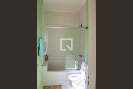 Casa à venda com 329m², 4 quartos e 16 vagas Casa à venda com 329m², 4 quartos e 16 vagasSuíte 2