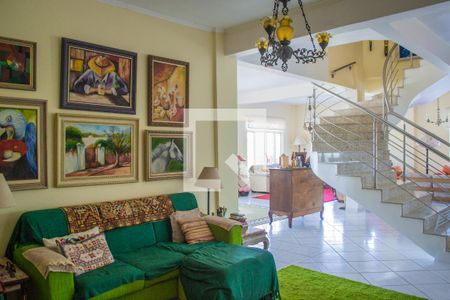 Casa à venda com 329m², 4 quartos e 16 vagas Casa à venda com 329m², 4 quartos e 16 vagasSala 2