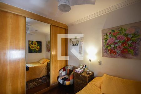 Quarto de apartamento à venda com 2 quartos, 60m² em Vila Suzana, São Paulo