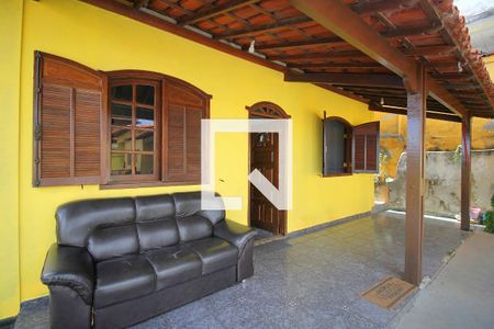 Varanda de casa à venda com 5 quartos, 260m² em Paraíso, Belo Horizonte