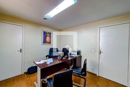 Casa à venda com 600m², 8 quartos e 15 vagasQuarto 3