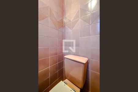 Casa à venda com 600m², 8 quartos e 15 vagasBanheiro 5