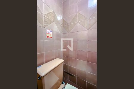 Casa à venda com 600m², 8 quartos e 15 vagasBanheiro 4