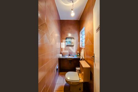 Casa à venda com 600m², 8 quartos e 15 vagasBanheiro 6