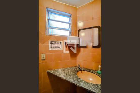 Casa à venda com 600m², 8 quartos e 15 vagasBanheiro 5