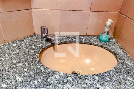 Casa à venda com 600m², 8 quartos e 15 vagasBanheiro 5