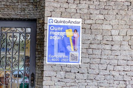 Casa à venda com 600m², 8 quartos e 15 vagasFachada