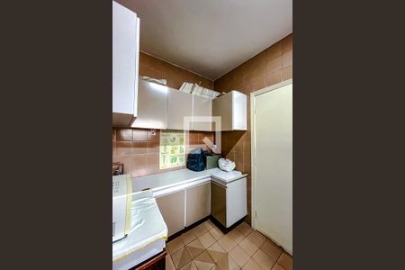 Casa à venda com 600m², 8 quartos e 15 vagasCozinha