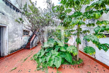 Casa à venda com 600m², 8 quartos e 15 vagasÁrea externa