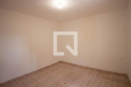 Sala/Quarto de casa para alugar com 1 quarto, 40m² em Vila Santa Teresinha, São Paulo