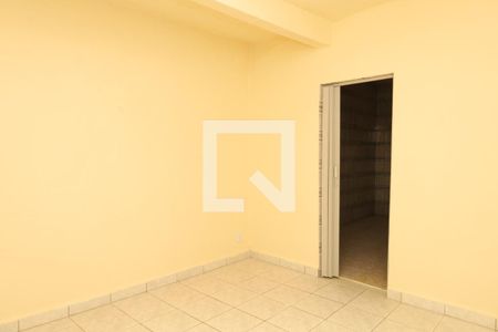 Quarto de casa para alugar com 1 quarto, 50m² em Parada Xv de Novembro, São Paulo