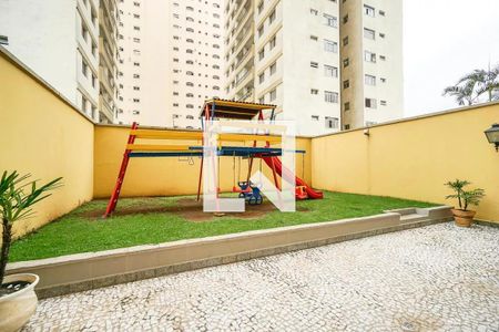 Apartamento à venda com 110m², 3 quartos e 2 vagasÁrea comum - Playground