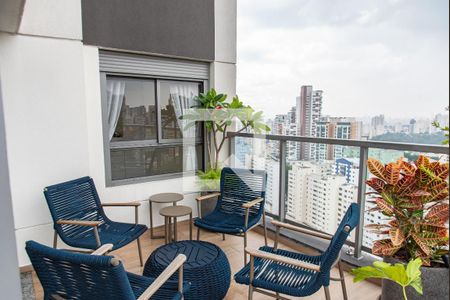 Varanda da sala de apartamento à venda com 2 quartos, 105m² em Vila Mariana, São Paulo