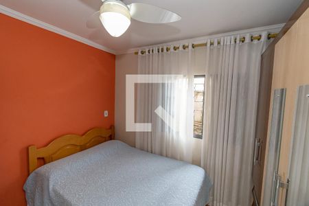 Casa à venda com 271m², 5 quartos e 5 vagas Casa à venda com 271m², 5 quartos e 5 vagasQuarto 2