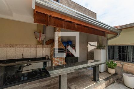 Casa à venda com 271m², 5 quartos e 5 vagas Casa à venda com 271m², 5 quartos e 5 vagasChurrasqueira