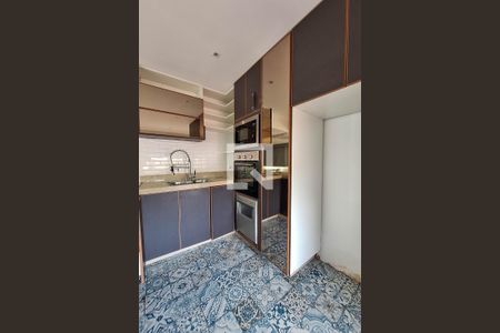 Apartamento à venda com 180m², 3 quartos e 2 vagasCozinha 2