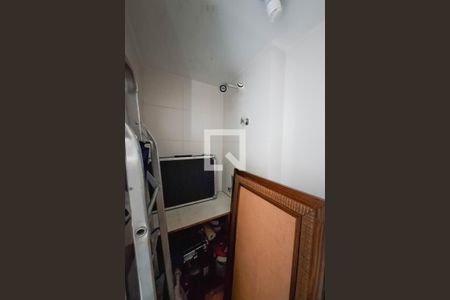 Apartamento à venda com 180m², 3 quartos e 2 vagasBanheiro de serviço