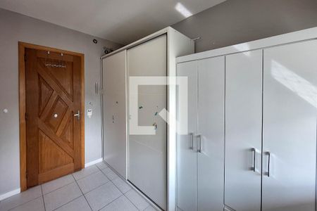 Apartamento à venda com 180m², 3 quartos e 2 vagasQuarto 2