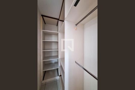 Apartamento à venda com 180m², 3 quartos e 2 vagasBanheiro da Suíte 1