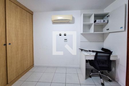 Apartamento à venda com 180m², 3 quartos e 2 vagasSuíte 2
