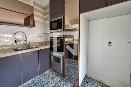 Apartamento à venda com 180m², 3 quartos e 2 vagasCozinha 2