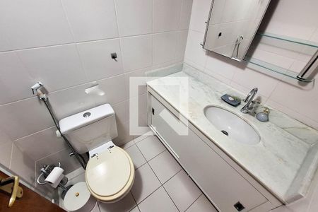 Apartamento à venda com 180m², 3 quartos e 2 vagasBanheiro da Suíte 2