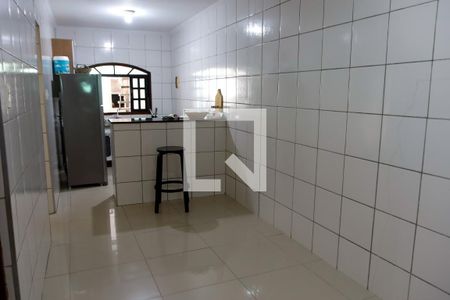 Casa à venda com 226m², 2 quartos e 2 vagasCozinha