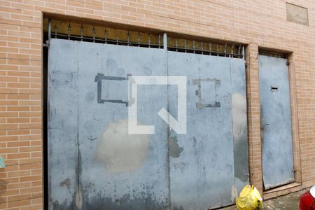 Casa à venda com 226m², 2 quartos e 2 vagasFachada