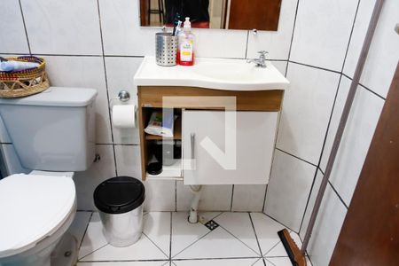 Casa à venda com 226m², 2 quartos e 2 vagasBanheiro