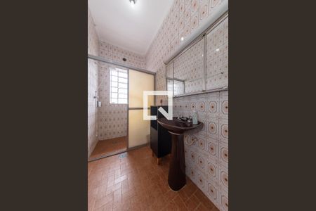 Casa à venda com 140m², 2 quartos e 3 vagasBanheiro