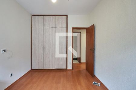 Apartamento à venda com 130m², 3 quartos e 2 vagasQuarto 3