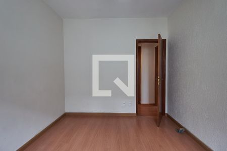Apartamento à venda com 130m², 3 quartos e 2 vagasQuarto 2
