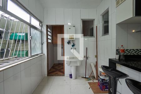 Apartamento à venda com 130m², 3 quartos e 2 vagasÁrea de Serviço