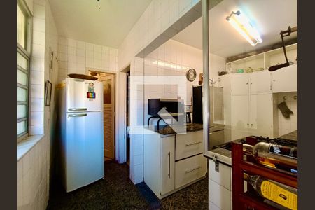 Apartamento à venda com 130m², 2 quartos e sem vagaCozinha